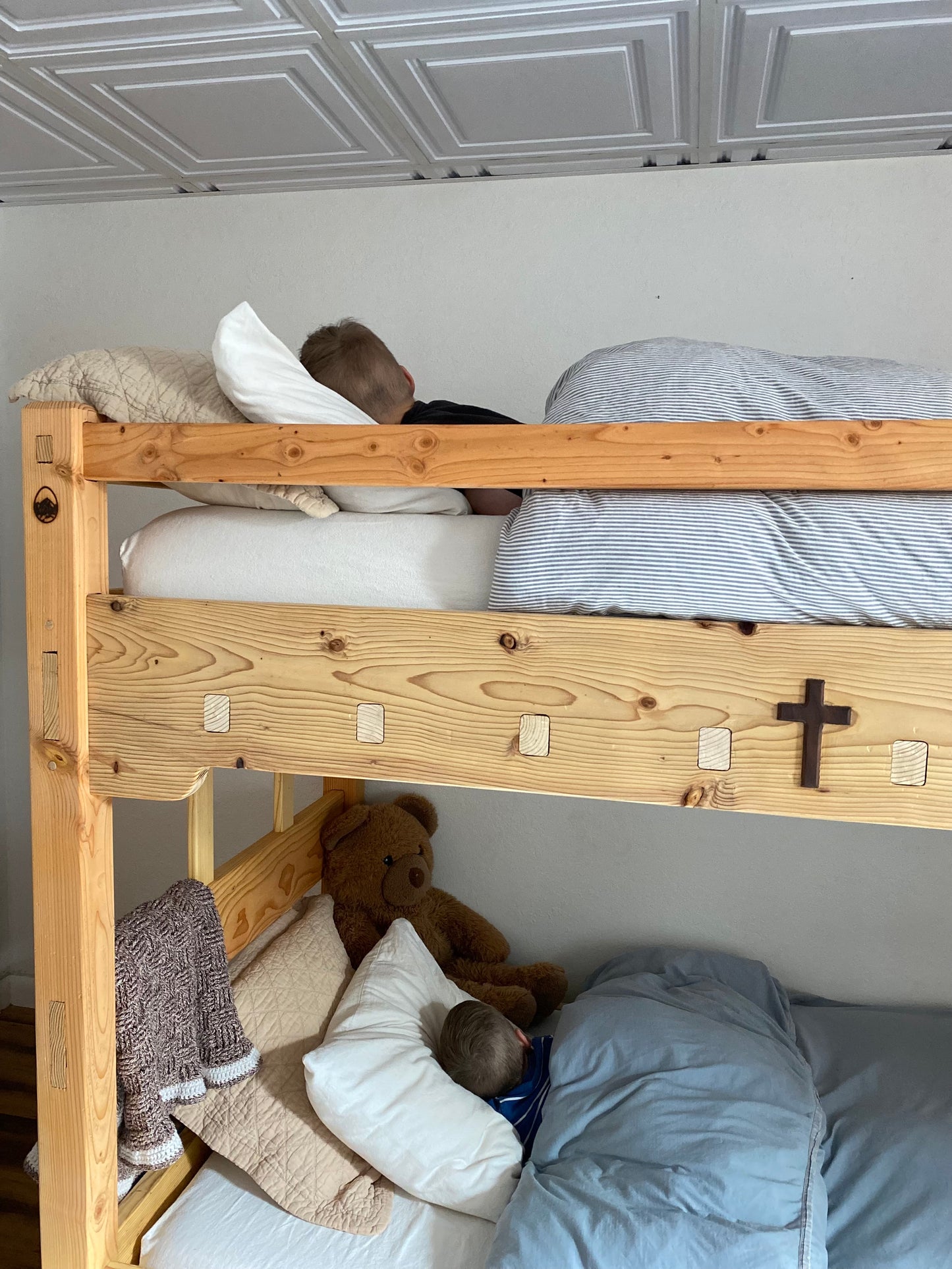 Twin Bunk Bed